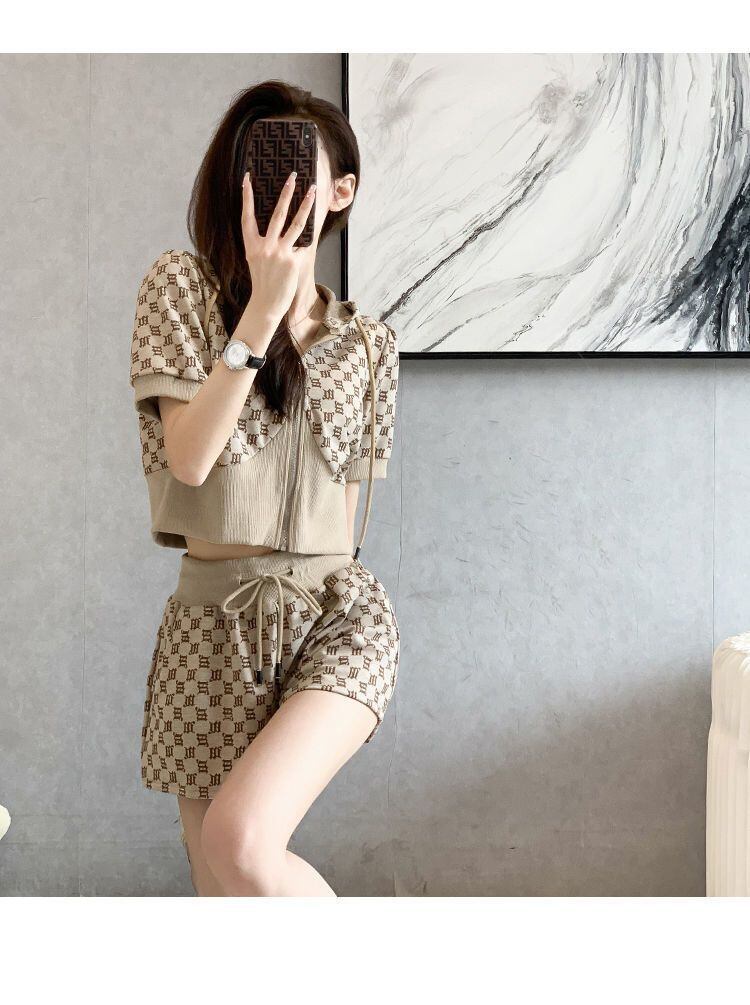 【半額!期間限定!!】超人気 美人度アップ <S-4448> 半袖Tシャツⅹパンツセット<S-8201>