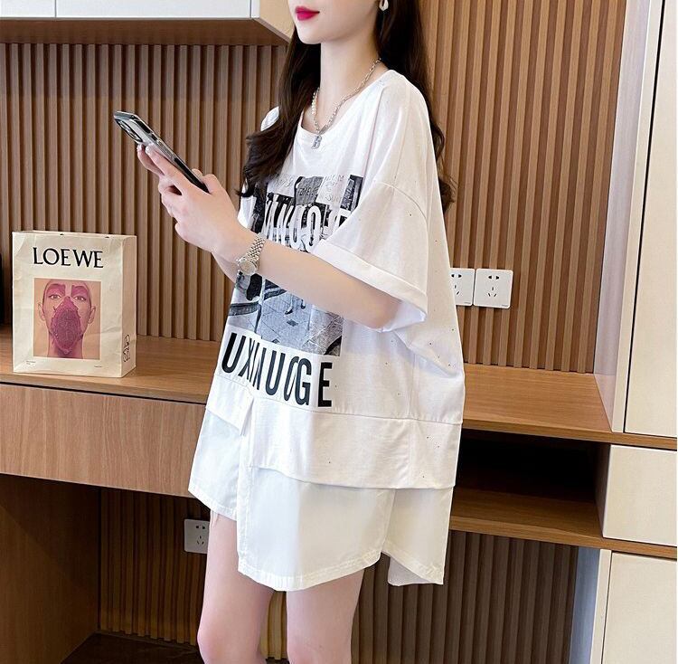 絶対流行 レイヤード風 レース プリント全2色 半袖Tシャツ<S-8821>