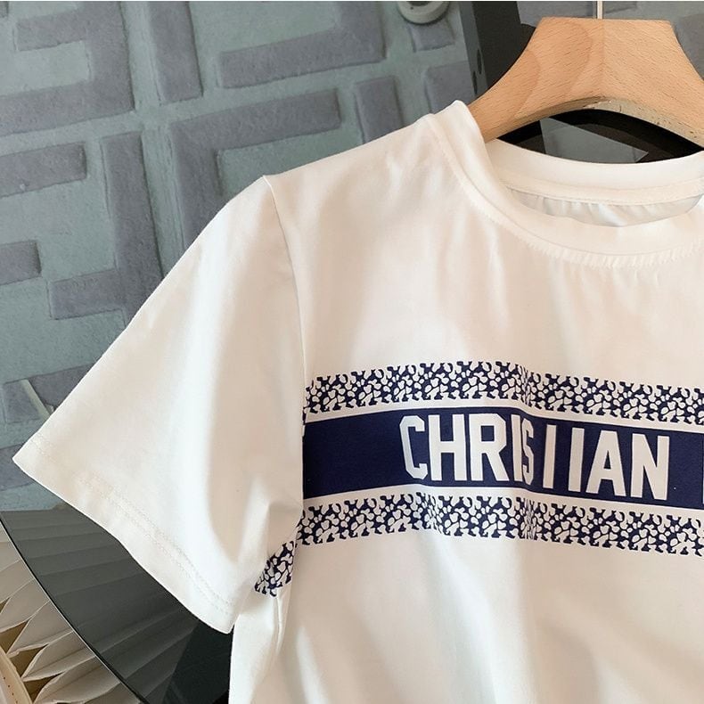 超人気 ファッション 上品 カジュアル 半袖Ｔシャツⅹパンツセット<S-8880>