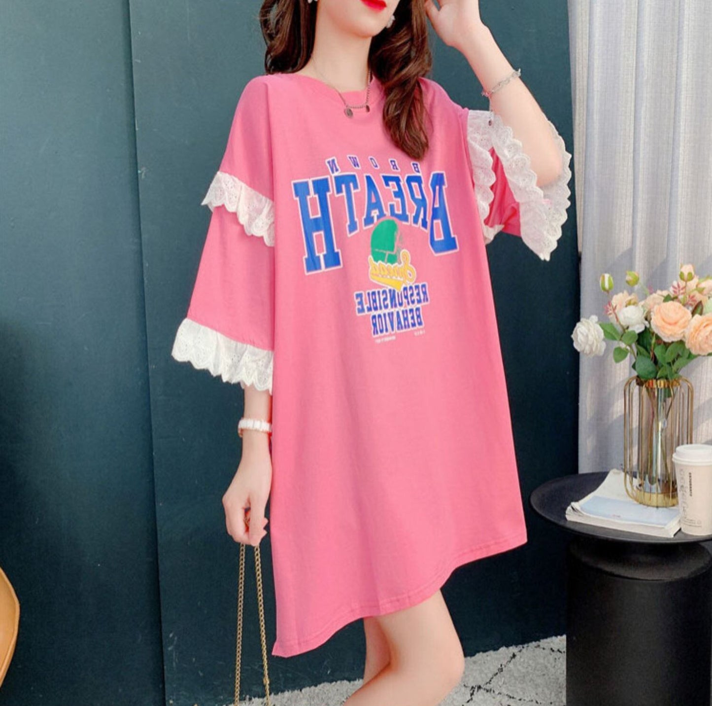 話題沸騰中 ビッグロゴ プリント ゆったり 半袖Tシャツ 全3色＜S-8252＞