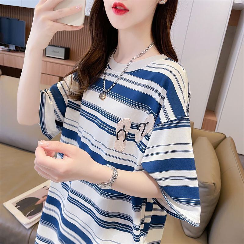 存在感抜群 ストライプ柄 トレンドアイテム カジュアル ゆったり 全2色 半袖Tシャツ＜S-9322＞