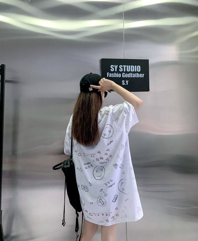 売り切れ必至 ゆったり ファッション感満々 ロング丈 3色半袖Tシャツ＜S-9086＞