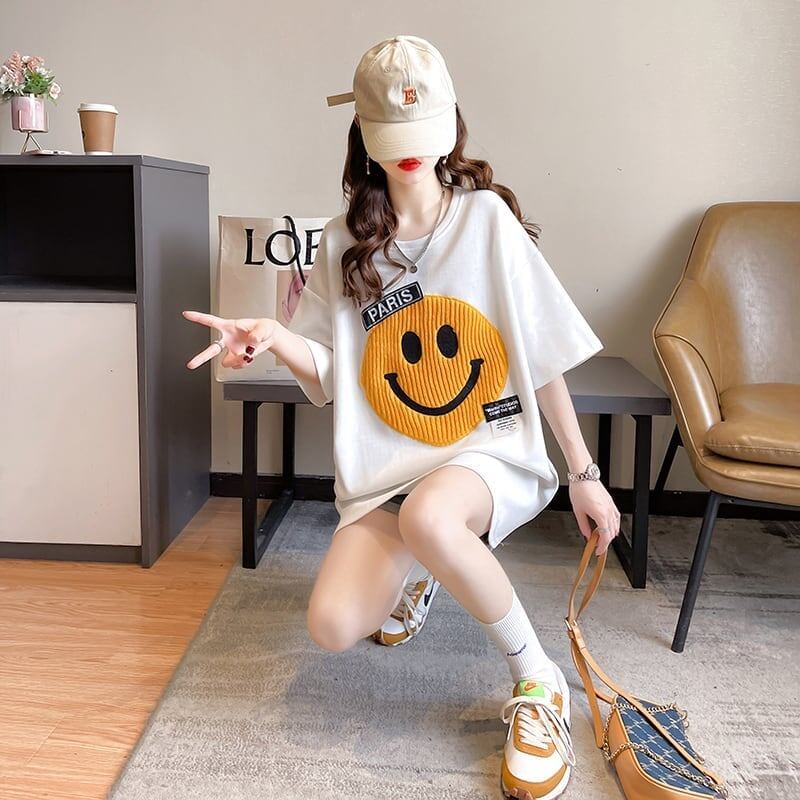 質感のいい ニコちゃん刺繍 スマイル ロング Tシャツ ゆったり半袖 ＜S-2947＞