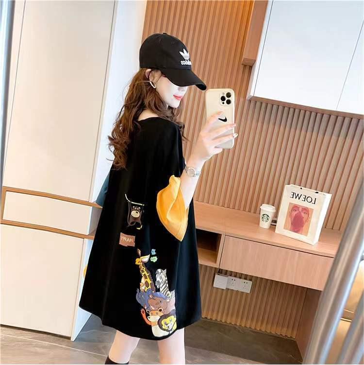 遊び心溢れるキュートなデザインのレディースゆったり半袖Tシャツ<S-2855>