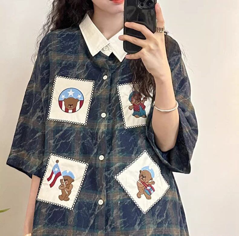 大活躍 刺繍 特別デザイン チェック柄 2色選択 半袖シャツ＜S-8881＞