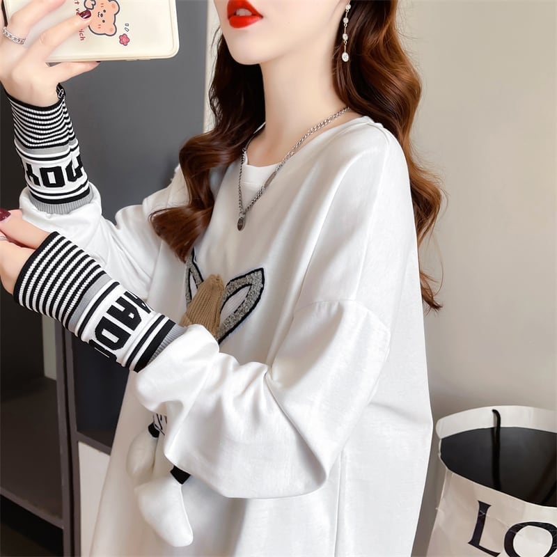 【秋の初めの割引！！】美人度アップ トップス ウサギちゃん 二色 長袖Tシャツ ＜S-4007＞