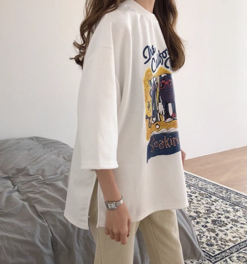 話題沸騰中 ゆったり カジュアル プリント 2色半袖Tシャツ＜S-8161＞
