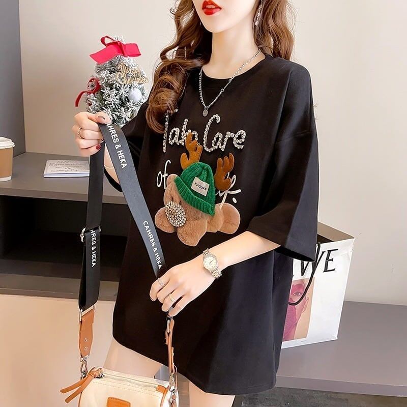 大活躍 ロング ビジューロゴ Tシャツ ゆったり 半袖 三色＜S-2922＞