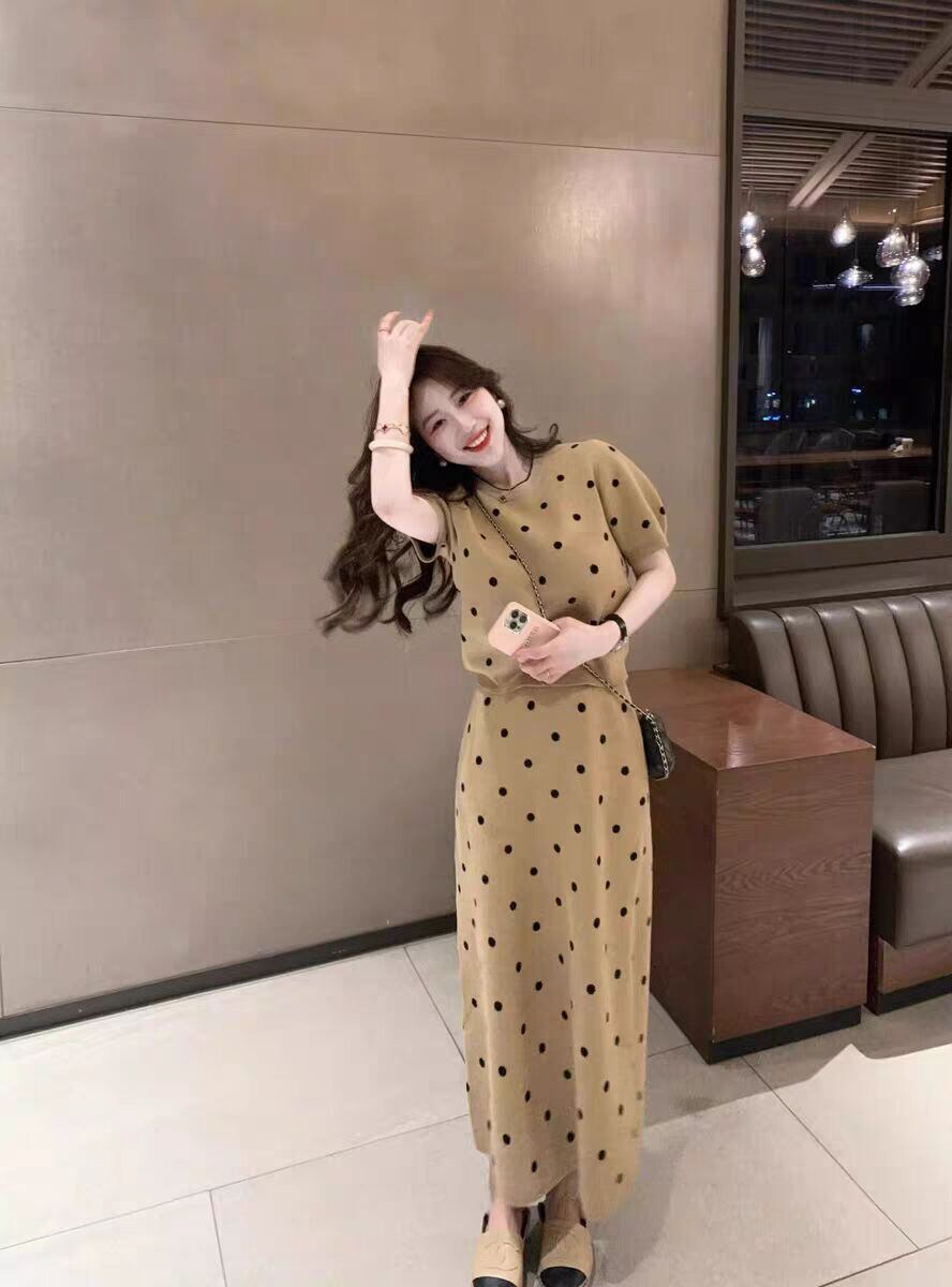 好感度100％ 柔らかくて優しい印象 効果抜群 プリント切り替え 2色 セットアップ<S-10855>