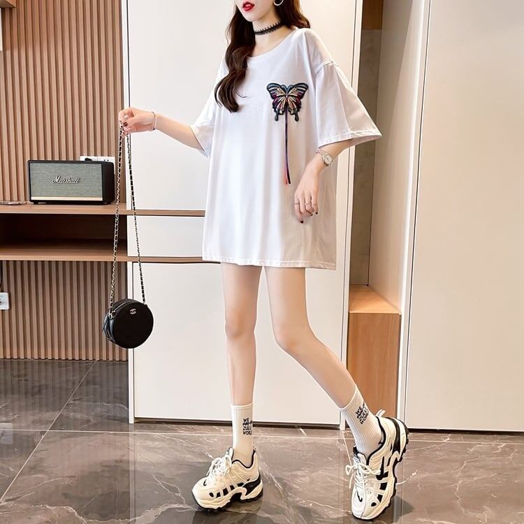 最新デザインセンス刺繍純綿ルーズ半袖Tシャツ<S-2949>