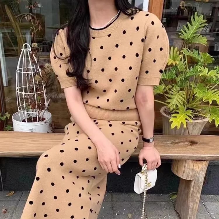 好感度100％ 柔らかくて優しい印象 効果抜群 プリント切り替え 2色 セットアップ<S-10855>