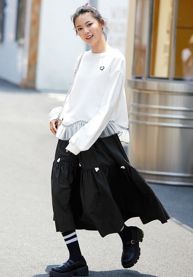 話題沸騰中 おしゃれ度高め 美人度アップ 切り替え 不規則 イレギュラー トップス<S-9472>