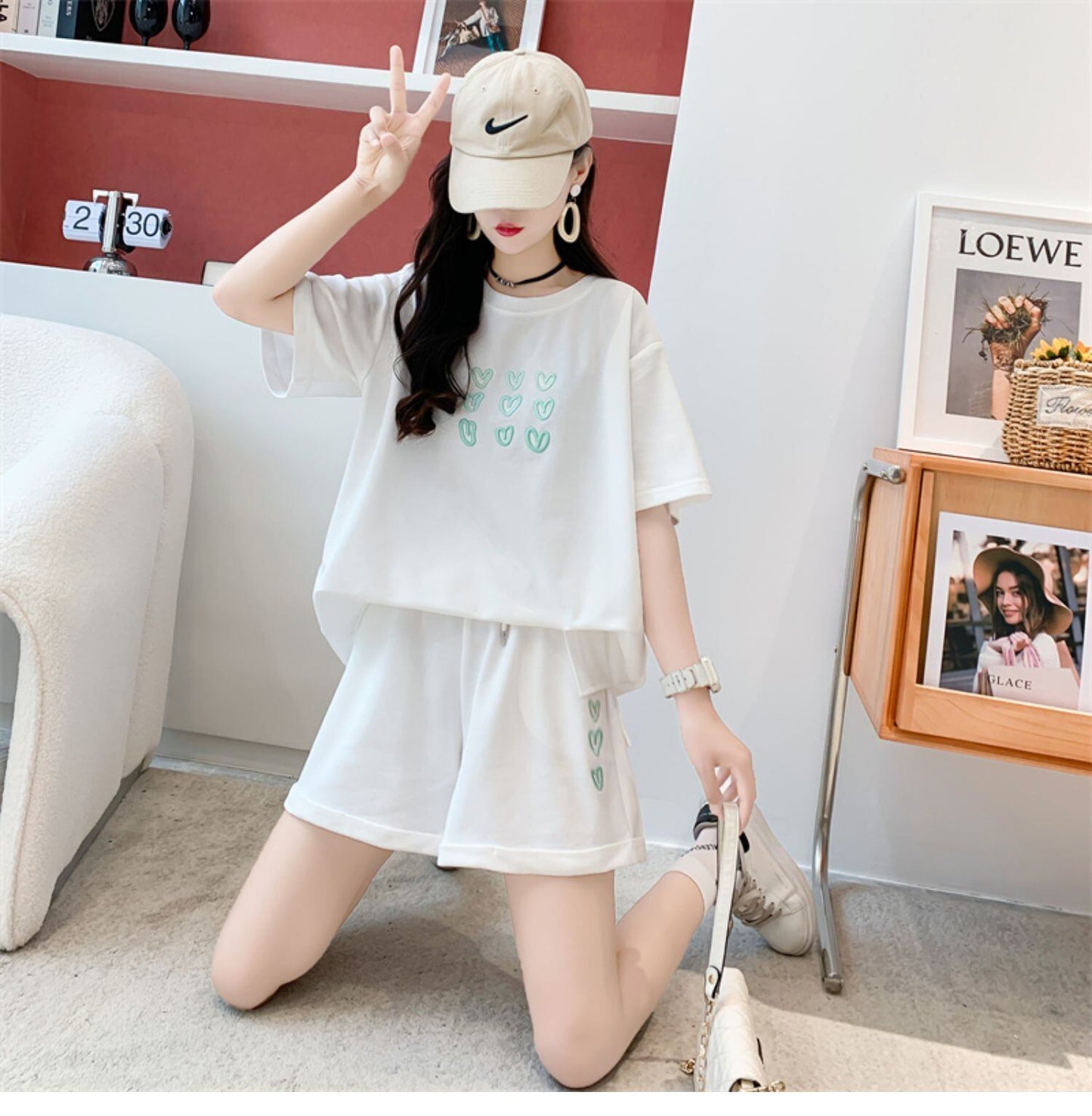 売り切れ必至 カジュアル 上質 ルーズ 半袖Ｔシャツⅹパンツセット全3色 <S-8234>