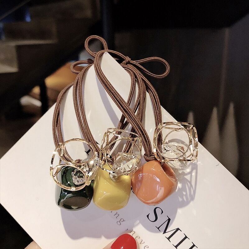 美人度アップ 透かし彫り ファッション シュシュ カチューシャ アクセサリー＜S-3324＞