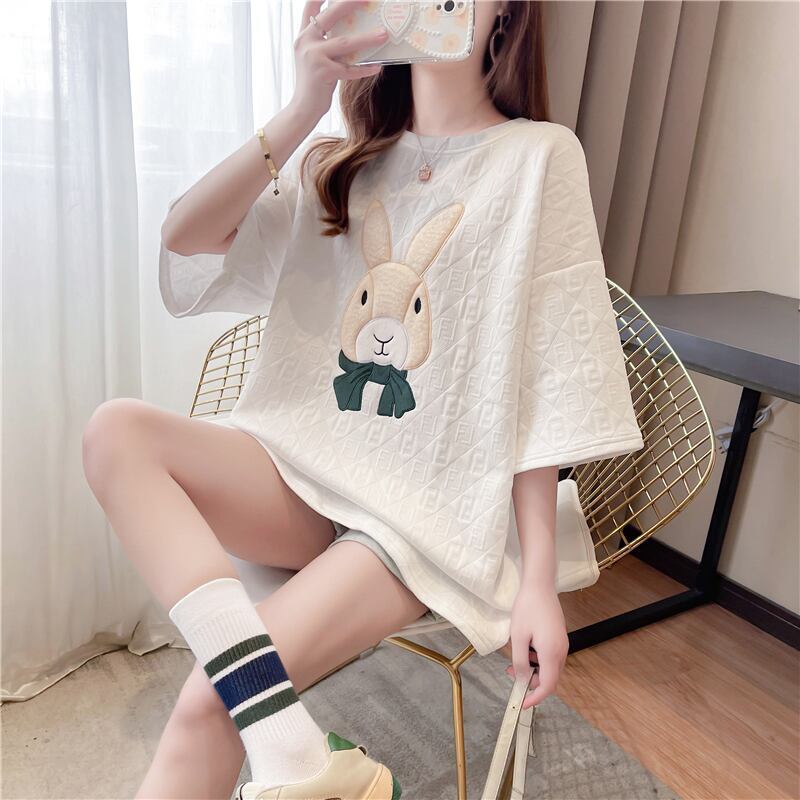 話題沸騰中 カジュアル キュート 刺繍 半袖Tシャツ<S-8753>