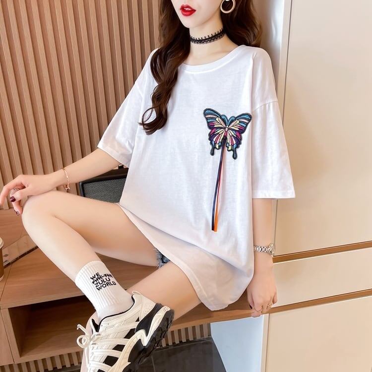 最新デザインセンス刺繍純綿ルーズ半袖Tシャツ<S-2949>