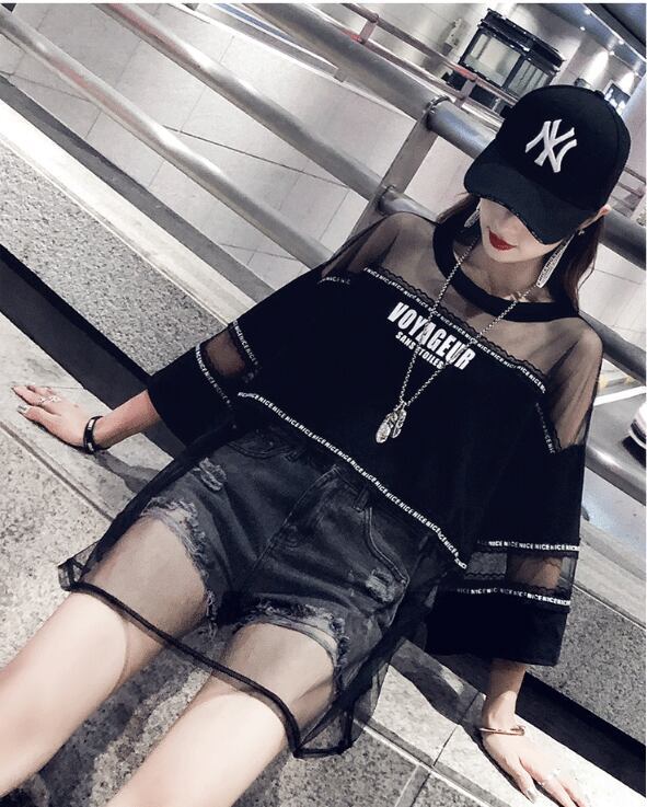 話題沸騰中 レイヤード風 アバンギャルド プリントTシャツ ゆったり半袖＜S-8102＞