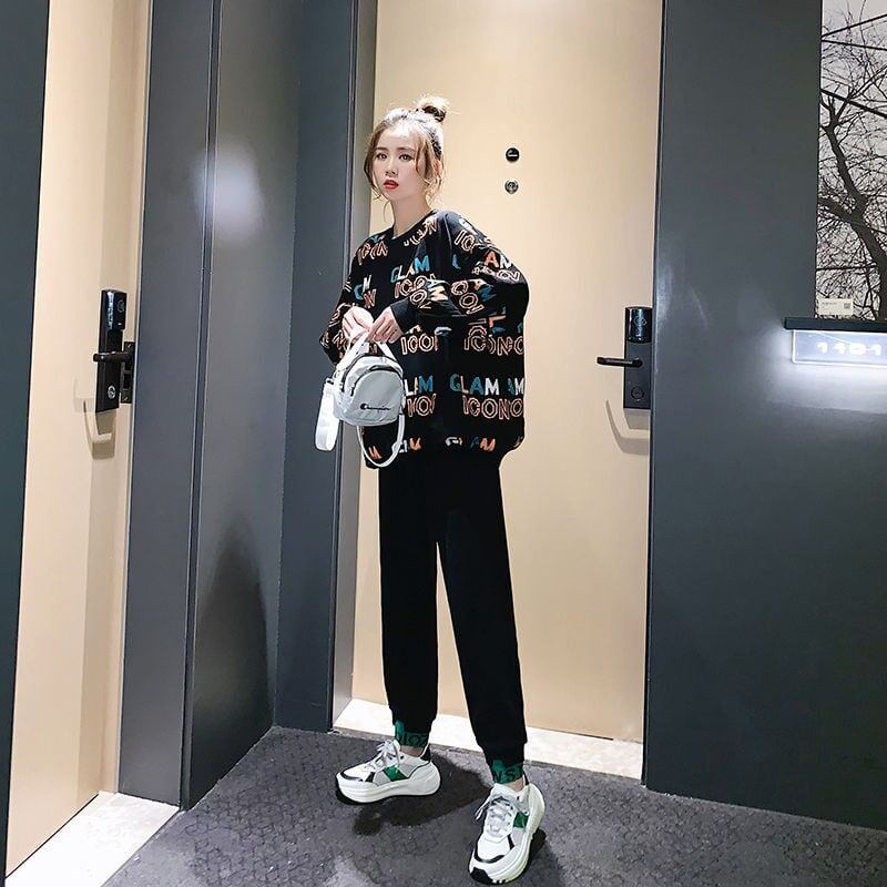 女子マスト おしゃれ度高め デザイン性抜群 着心地良い 2色選択 トップス+パンツセット ＜S-10449＞