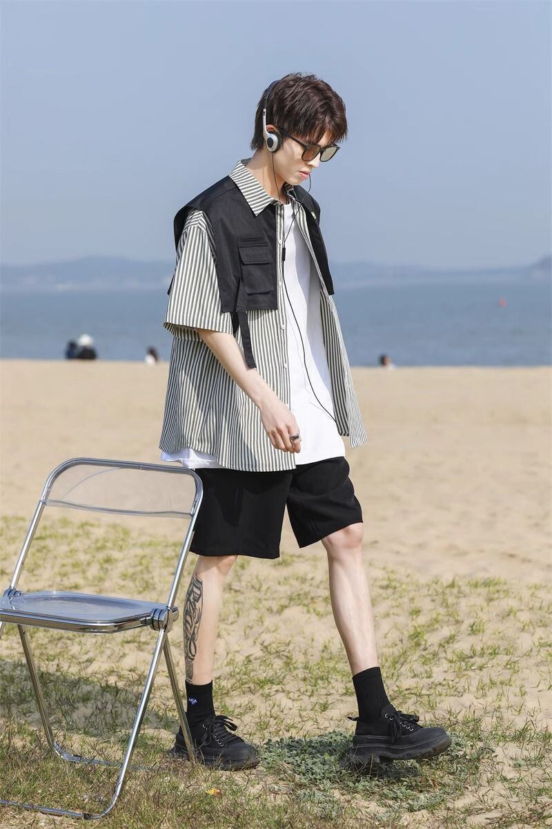 絶対流行 レイヤード風 早い者勝ち 切り替え ストライプ柄 全3色 半袖Tシャツ<S-9048>