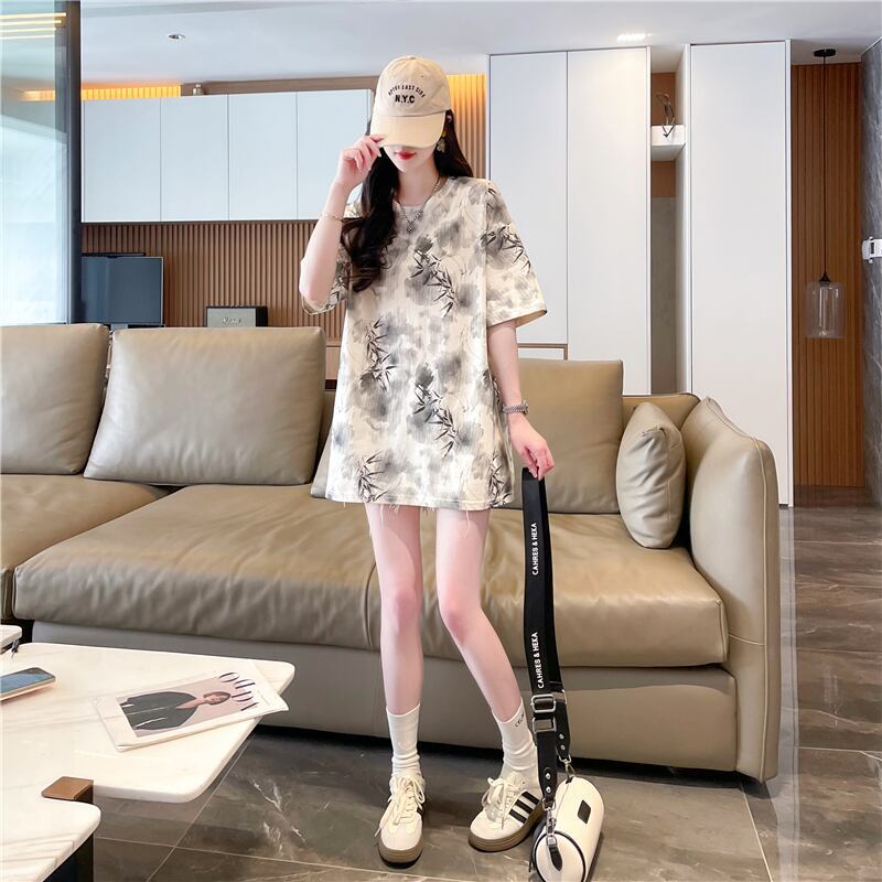 新商品 高級感溢れる オシャレ度満点 2色選択可 Tシャツ カットソー＜S-8277＞