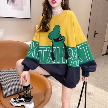 【秋の初めの割引！！】韓国風カラーマッチング漫画文字刺繍ミドル丈トップス<S-5053>