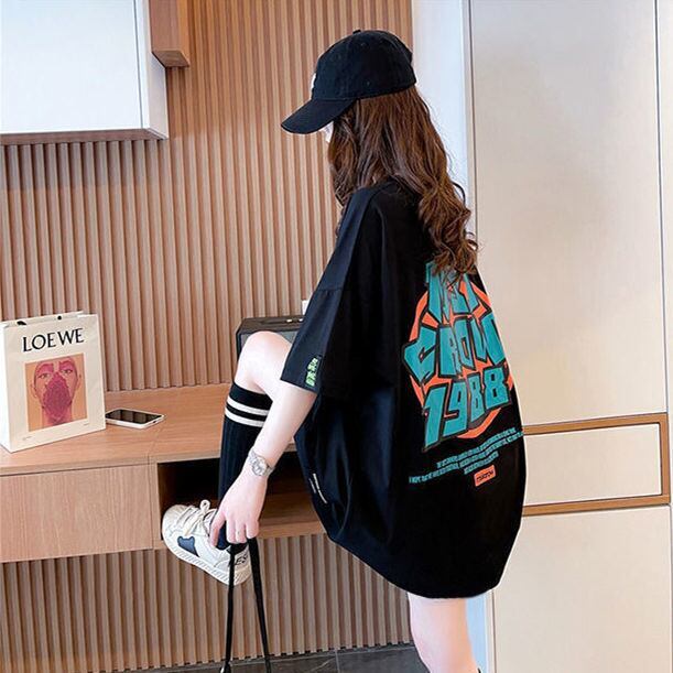組み合わせやすい アルファベット 数字ロゴ プリントTシャツ ゆったり半袖＜S-6527＞