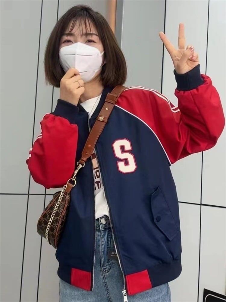 ゆったりカジュアルな刺繍入りジャケットトップ<S-5169>