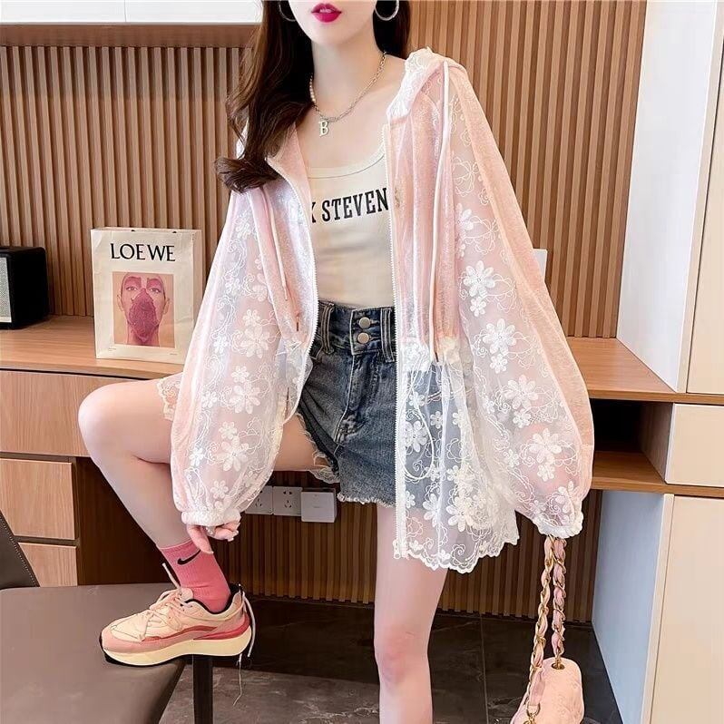 話題沸騰中 切り替え 新作 刺繍シャツ軽くて薄い日焼け止めコート＜S-4952＞