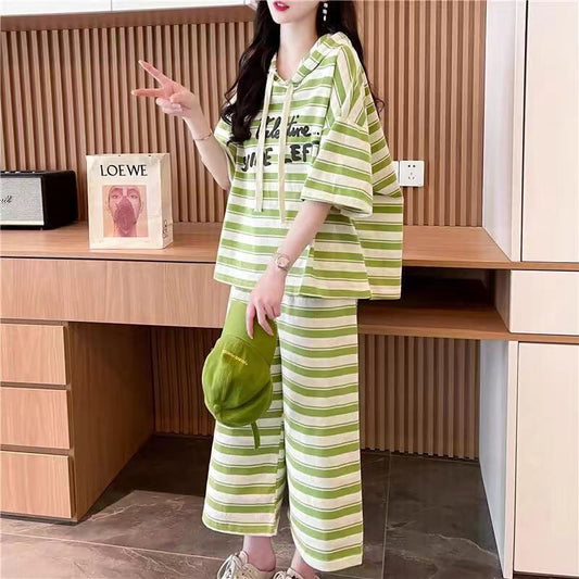 着回し力抜群 ストライプ柄 絶対流行 2色 半袖Ｔシャツⅹパンツセット <S-8717>