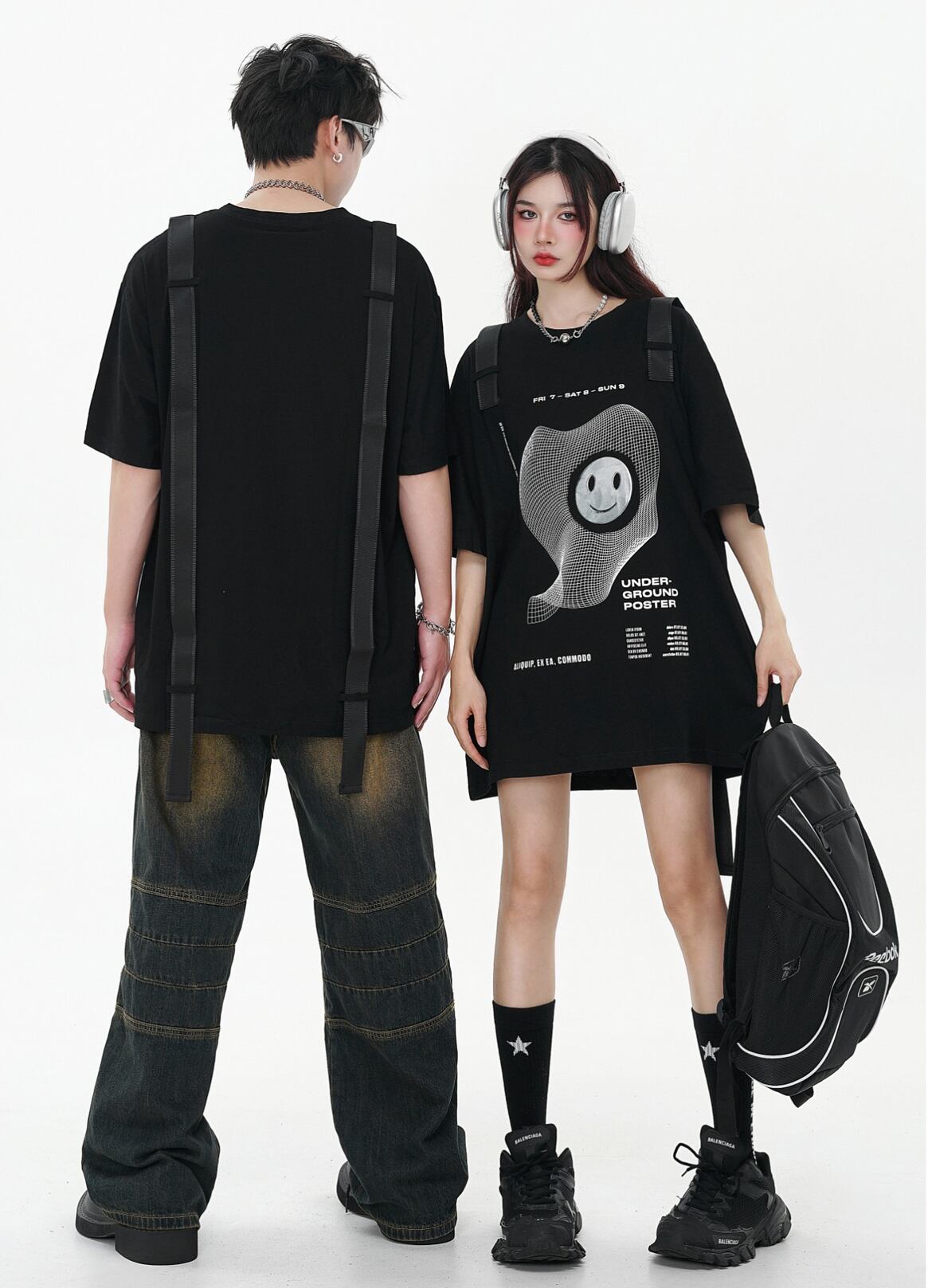 話題沸騰中 特別デザイン スタイルアップ効果抜群 ゆったり 男女兼用 半袖Tシャツ＜S-9060＞