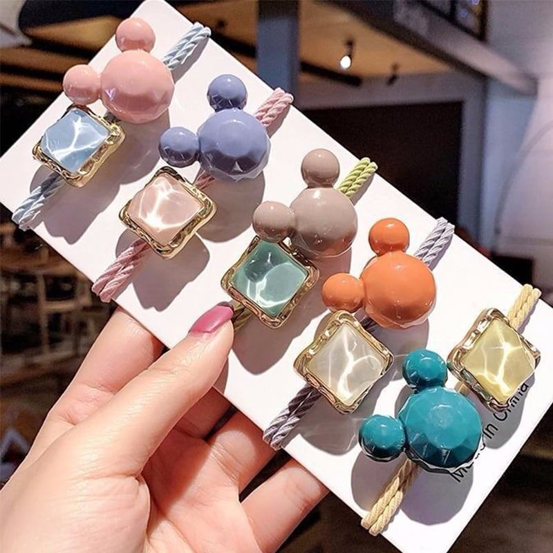 スタイリッシュ シュシュ 一目惚れ カチューシャ アクセサリー＜S-3327＞