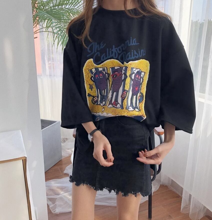 話題沸騰中 ゆったり カジュアル プリント 2色半袖Tシャツ＜S-8161＞