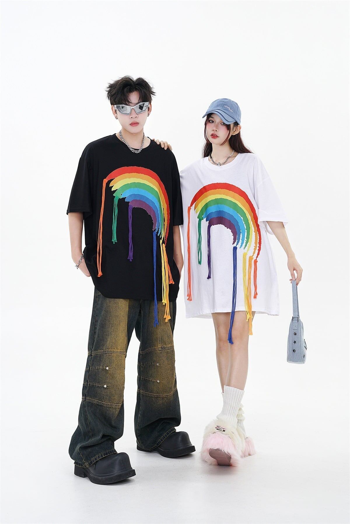好感度UP 虹ロゴ タッセル ゆったり Tシャツ 全2色 ユニセックス半袖<S-4863>