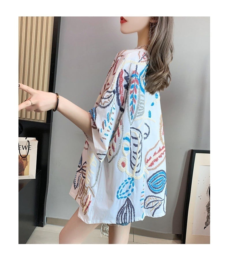 韓国系 ロング 刺繍 Tシャツ 三色 ゆったり半袖 ＜S-2847＞