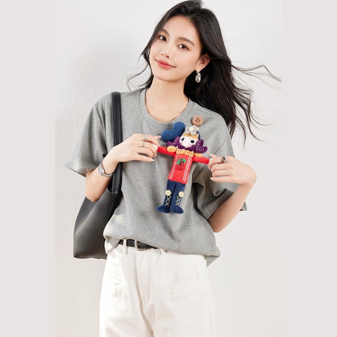 超人気 目を奪われる 流行新作 ぬいぐるみ付 半袖Tシャツ<S-9273>