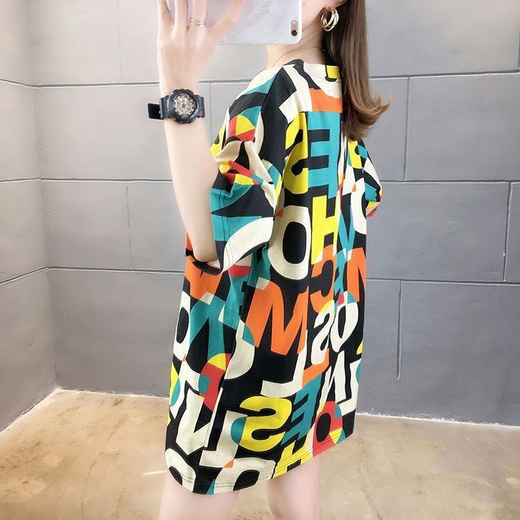 売り切れ必至 カラーマッチング 個性派 プリント全2色 半袖Tシャツ カットソー ＜S-8556＞