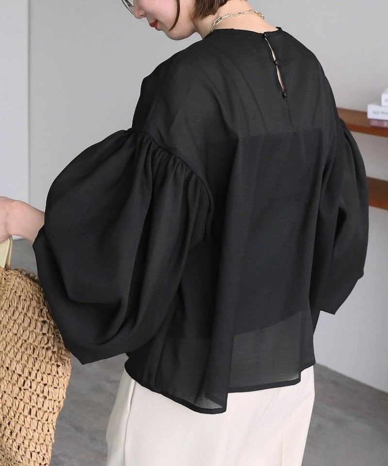 売り切れ必至 大人可愛い 美人度アップ 早い者勝ち カジュアル 共2色 Tシャツ<S-12159>