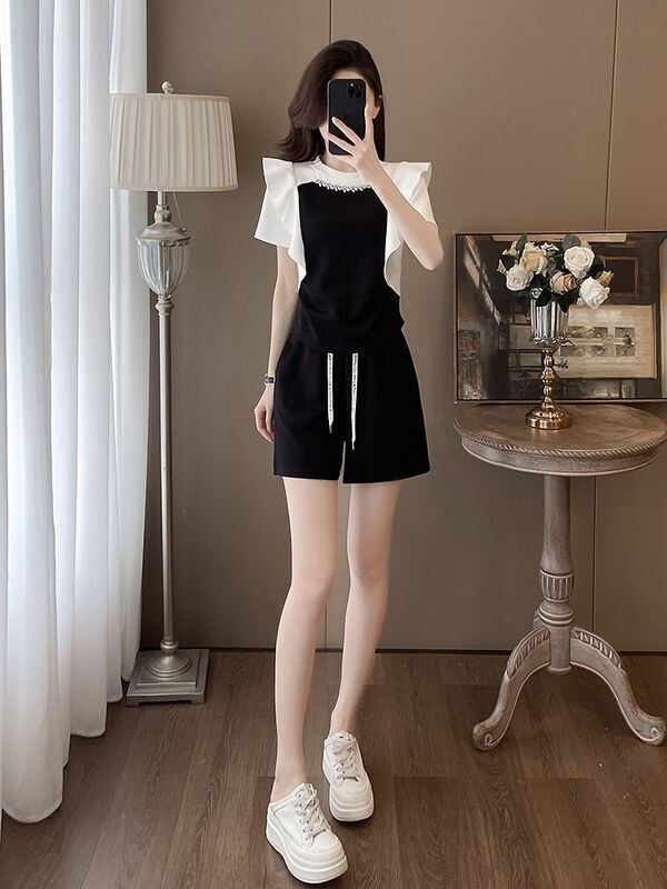 新商品 ホットダイヤモンド 絶対欲しい 切り替え 半袖 Tシャツ ショートパンツ セットアップ<S-8864>