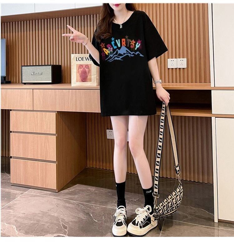 デザイン性と素材感を兼ね備えたゆったり半袖Tシャツ<S-2948>
