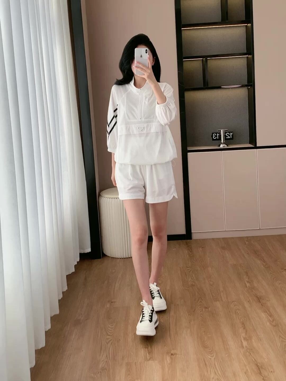 新商品 上質 簡潔 カジュアル 半袖Tシャツ ショートパンツ セットアップ ＜S-8832＞