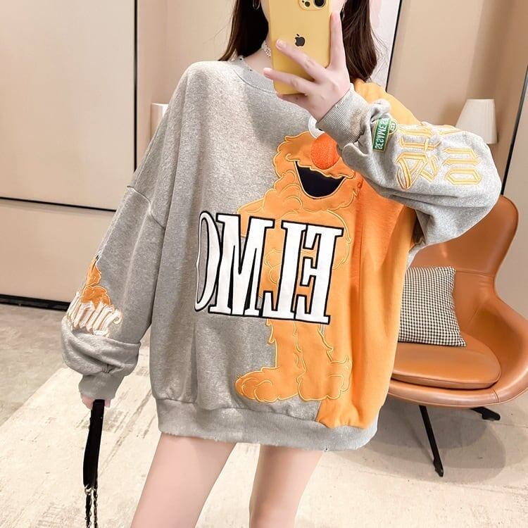 ゆったりとした重工業刺繍漫画長袖トップ<S-5083>