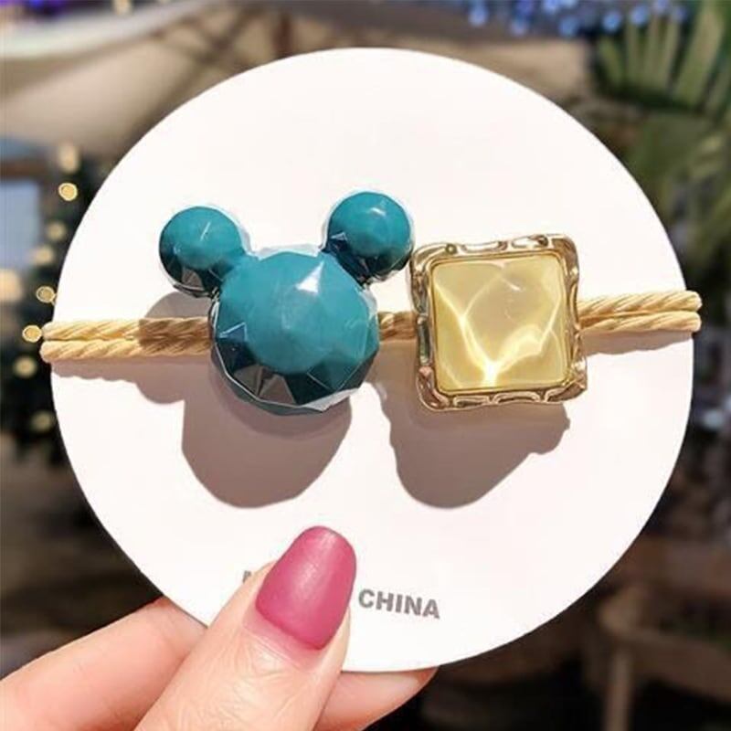 スタイリッシュ シュシュ 一目惚れ カチューシャ アクセサリー＜S-3327＞