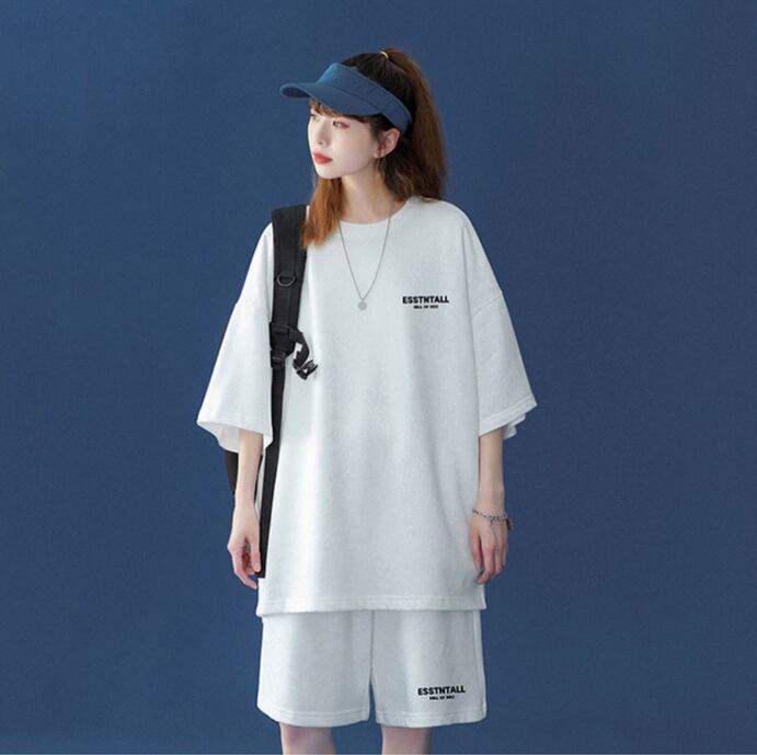 【半額セール】早い者勝ち  男女兼用 半袖Ｔシャツⅹパンツセット全4色<S-6549>