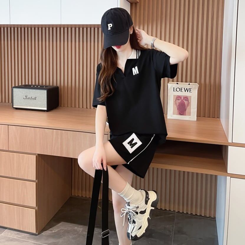 売り切れ必至  ルーズ 半袖Ｔシャツⅹパンツセット全2色<S-8190>