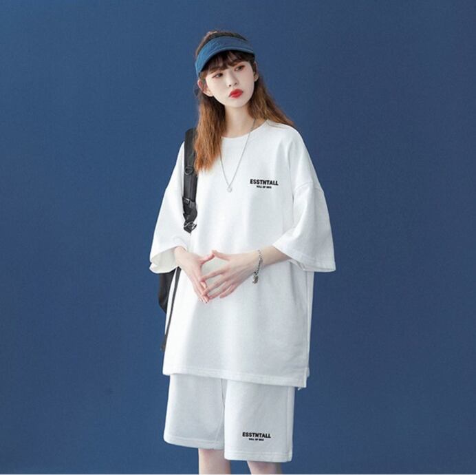 【半額セール】早い者勝ち  男女兼用 半袖Ｔシャツⅹパンツセット全4色<S-6549>