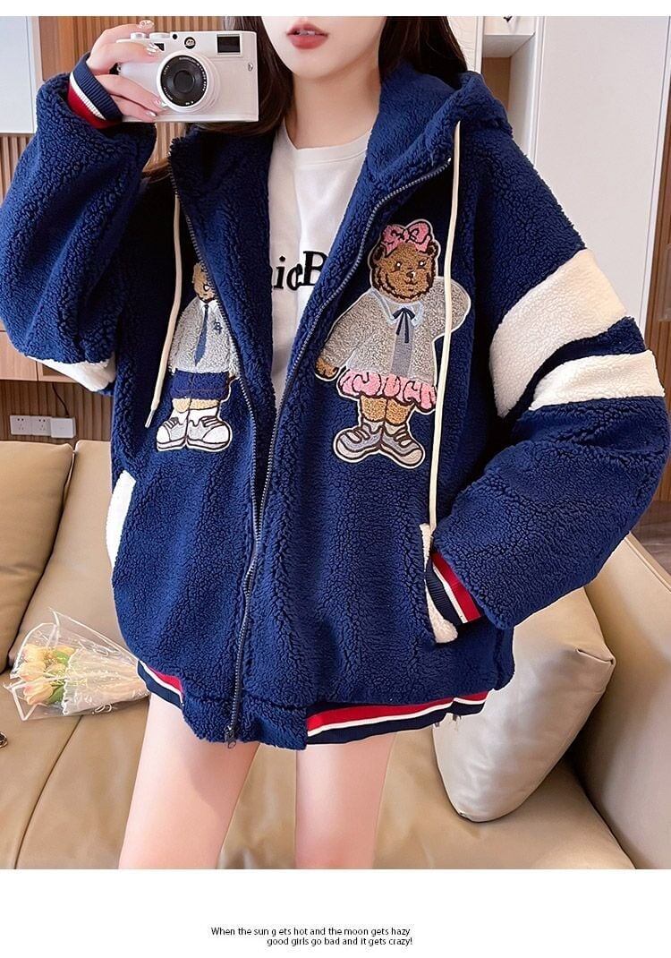 大活躍 全二色トップス 熊柄刺繍ロゴボアフルジップパーカー ＜S-4440＞