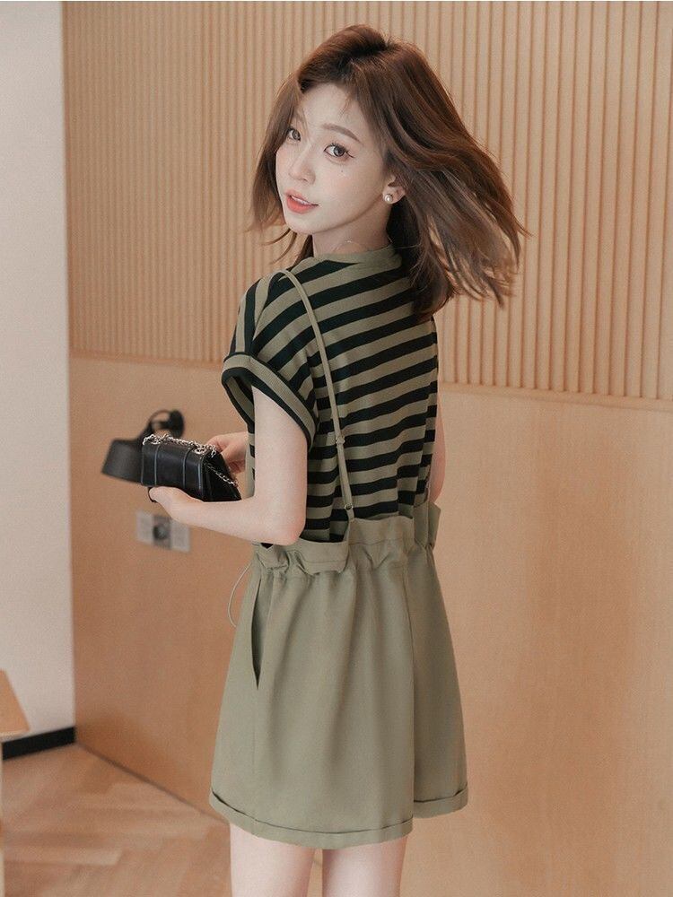 超人気 ストライプ柄 カジュアル 切り替え 半袖Ｔシャツⅹオーバーオールショーツセット全4色 <S-8731>