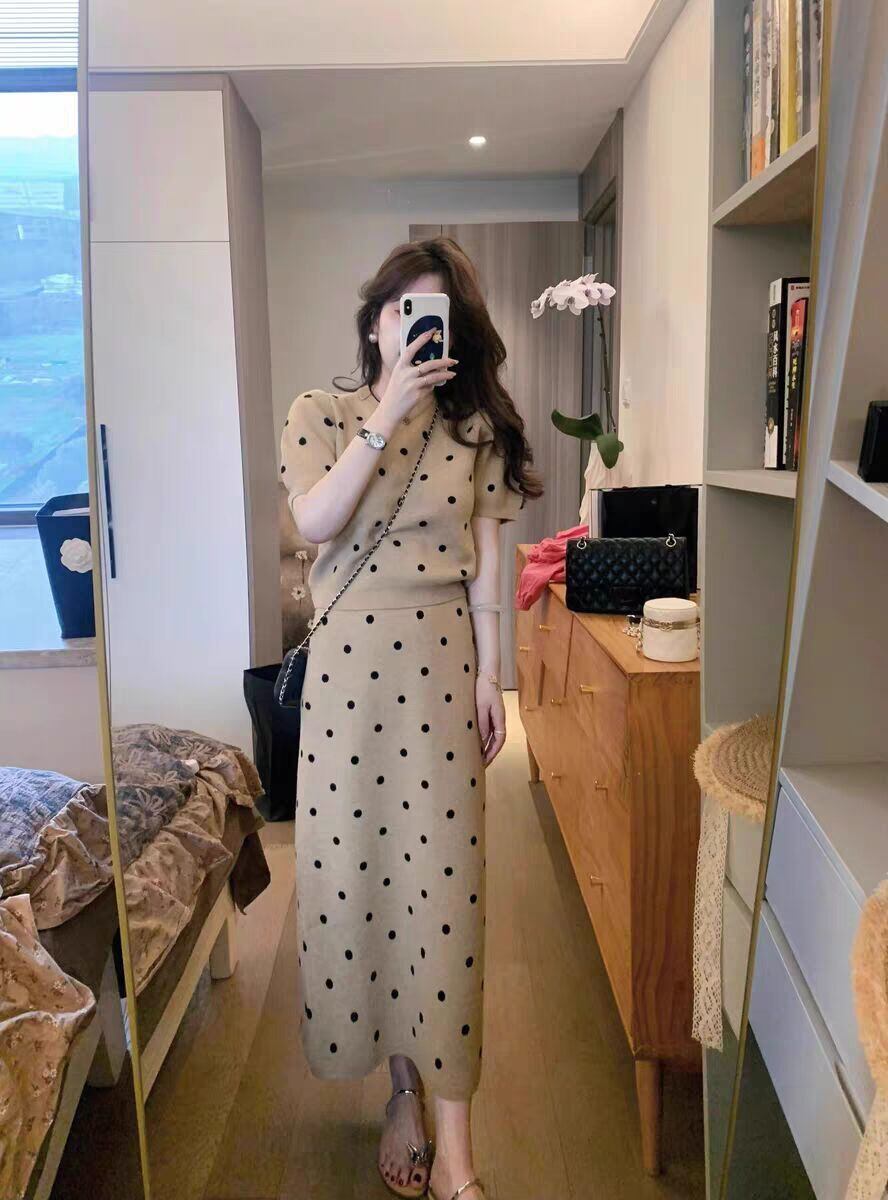 好感度100％ 柔らかくて優しい印象 効果抜群 プリント切り替え 2色 セットアップ<S-10855>