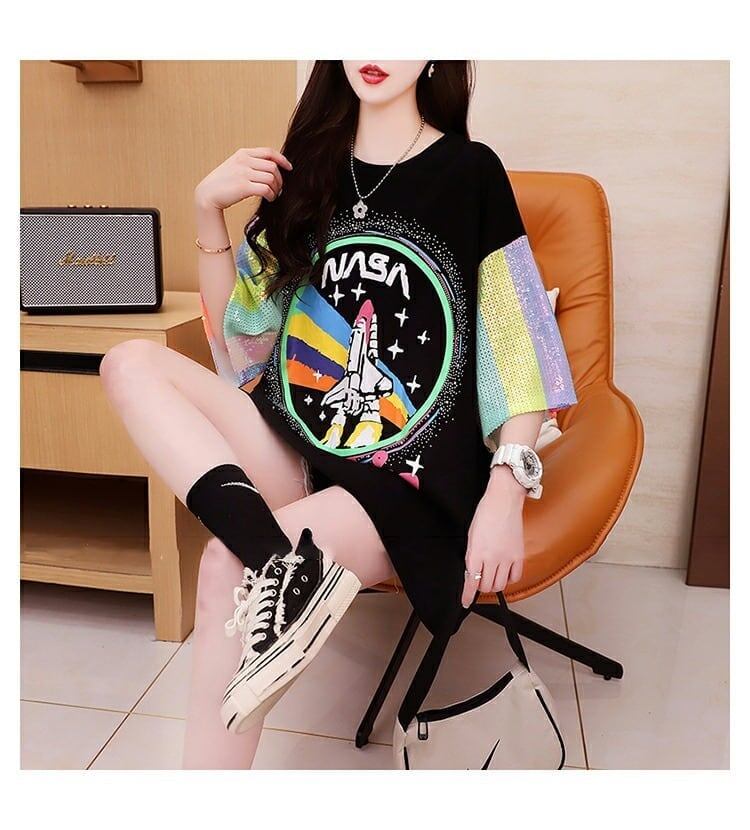 大好評 プリントTシャツ スパンコール切り替え ゆったり半袖＜S-2890＞
