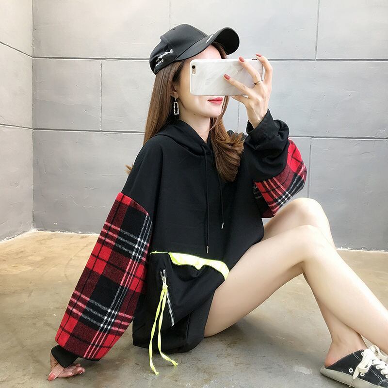 人気上昇中 カジュアル スタイルアップ効果抜群 切り替え 2色選択 パーカー<S-9560>